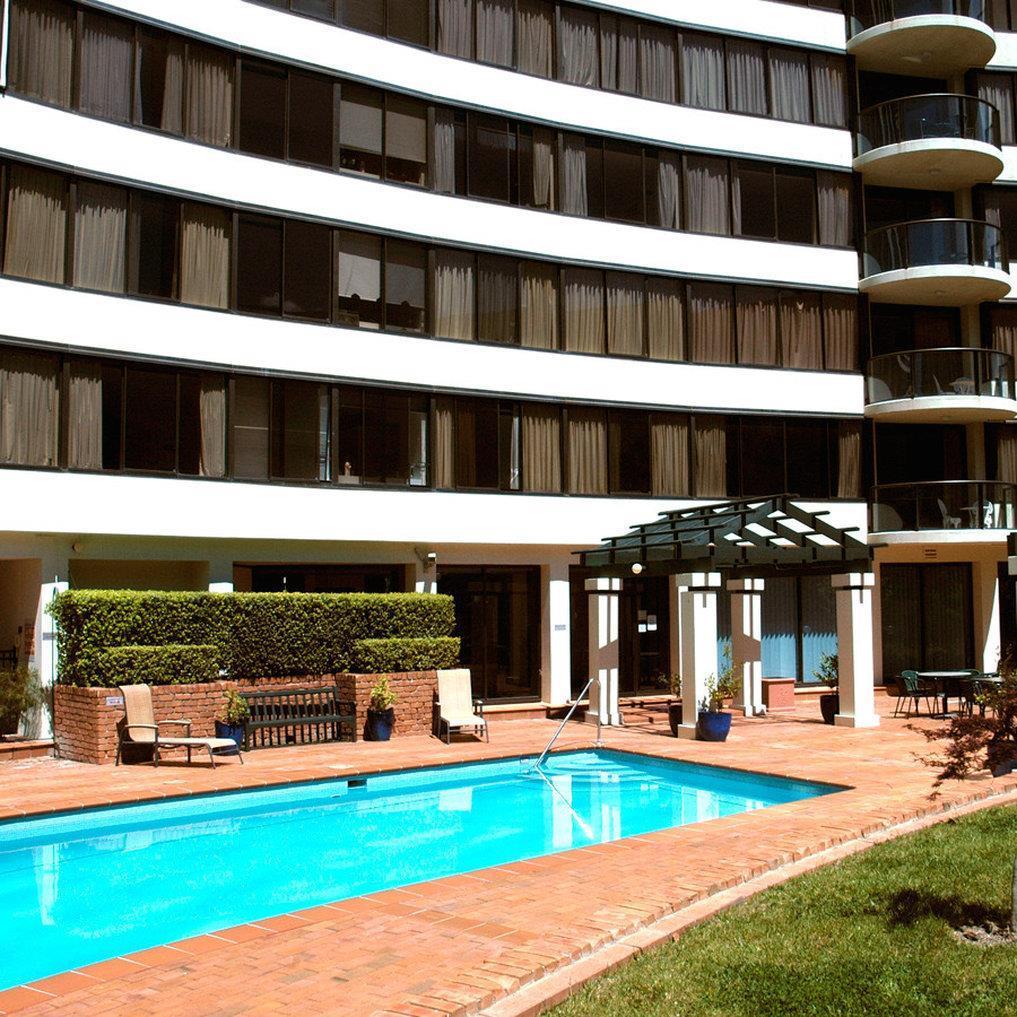 Breakfree Capital Tower Apartments Канберра Удобства фото